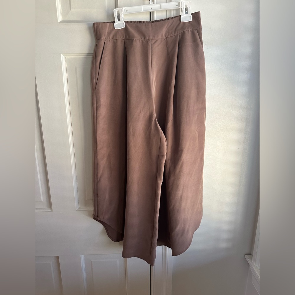 NWT Women’s Nordstrom Leith Cropped Pants Trousers- Brown Sz Small